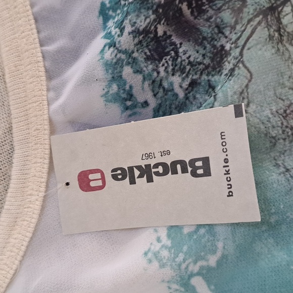 Daytrip By Buckle Long Sleeve Top. Size Small NWT - Picture 10 of 10